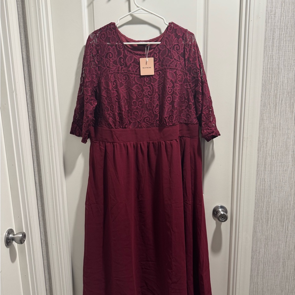 BloomChic Burgundy Lace Midi Dress